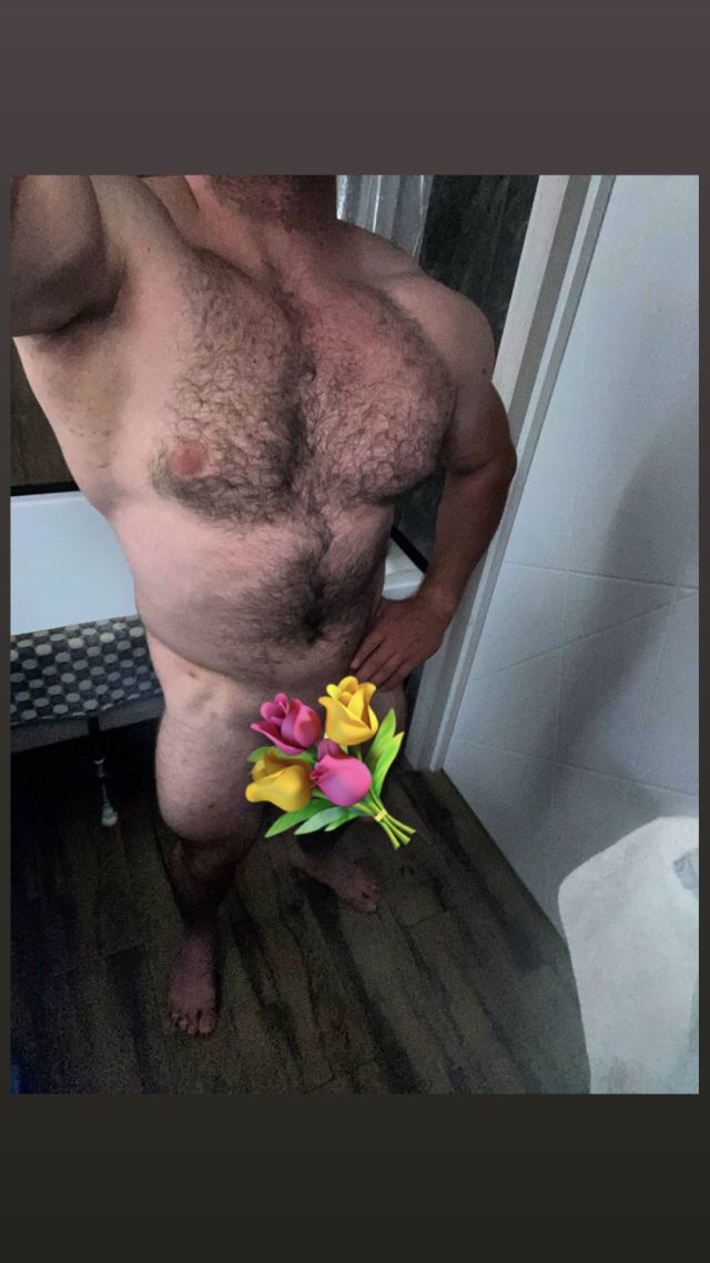 Мужчина Максим Академический