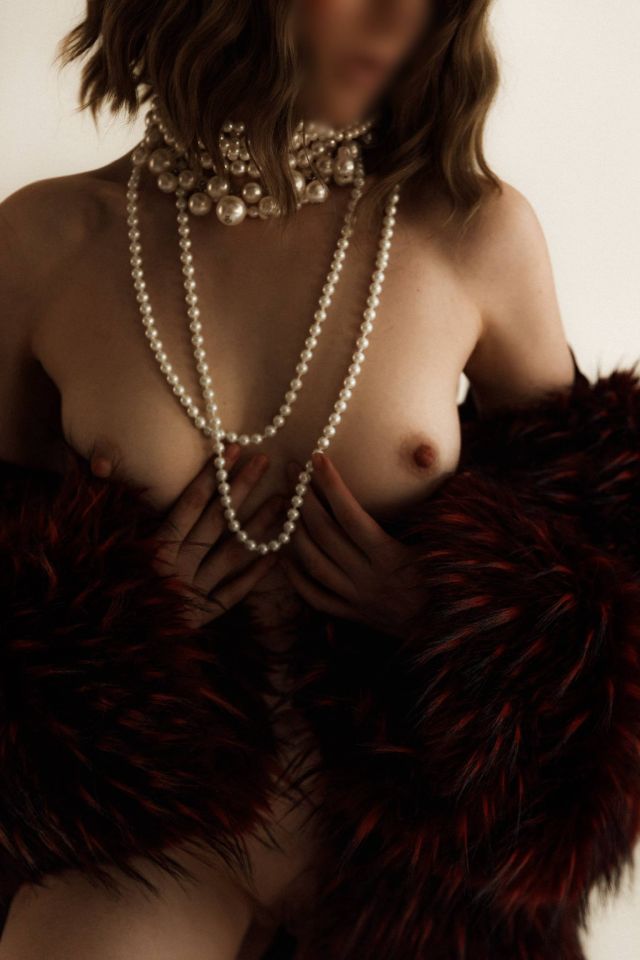 Индивидуалка Илона ЖД Вокзал Фотография 