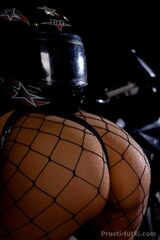 Миниатюра Индивидуалка @Oksana_soderganie ЖД Вокзал Фотография 