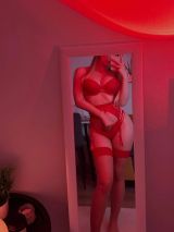 Миниатюра Индивидуалка Эвелина Шарташ Фотография 