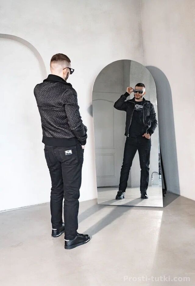 Мужчина TIM Автовокзал Фотография 