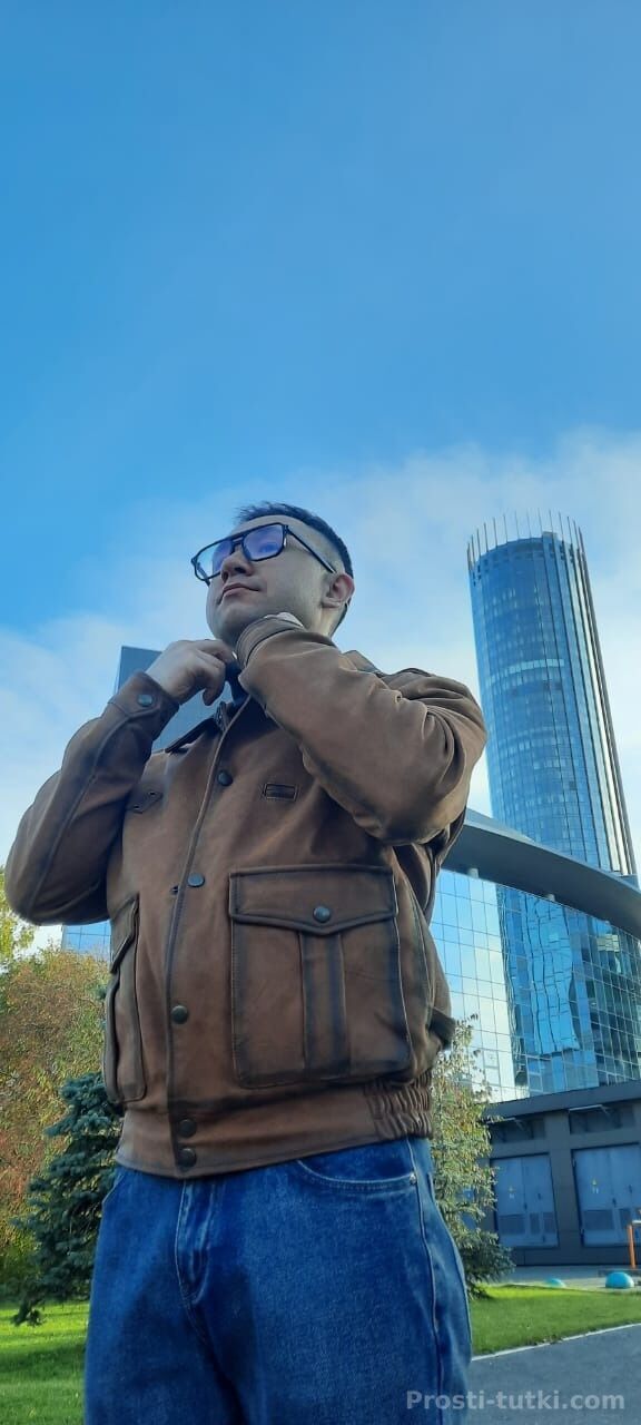 Мужчина Андрей