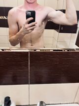 Миниатюра Мужчина Руслан Ботанический Фотография 