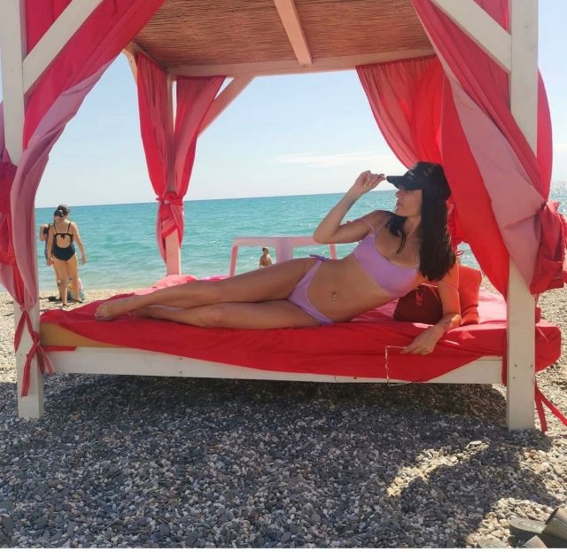 Индивидуалка Оля Академический Фотография 