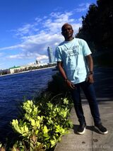 Миниатюра Мужчина Принц Центр Фотография 