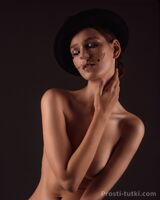 Миниатюра Индивидуалка Крис Центр Фотография 